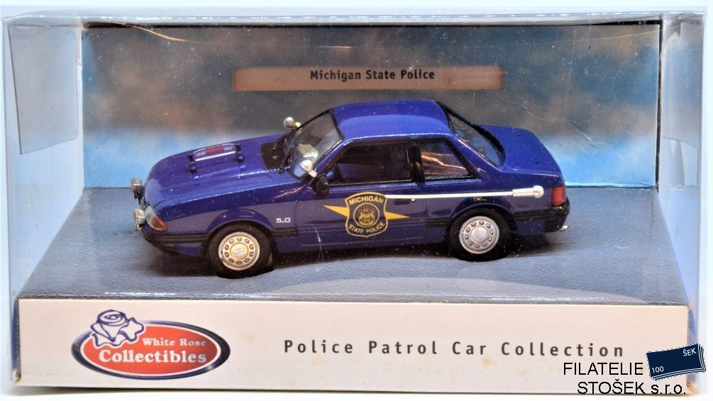 White Rose - Policejní auta - Ford Mustang - Michigan
