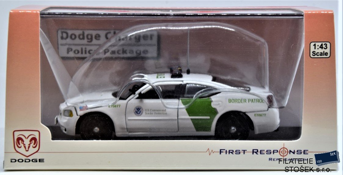 First Response - Policejní auta - Dodge Charger