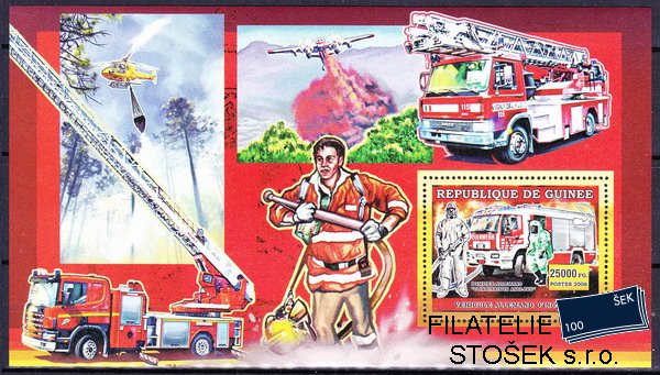 Guinea známky Mi 4457 - Bl.1071 Požární technika