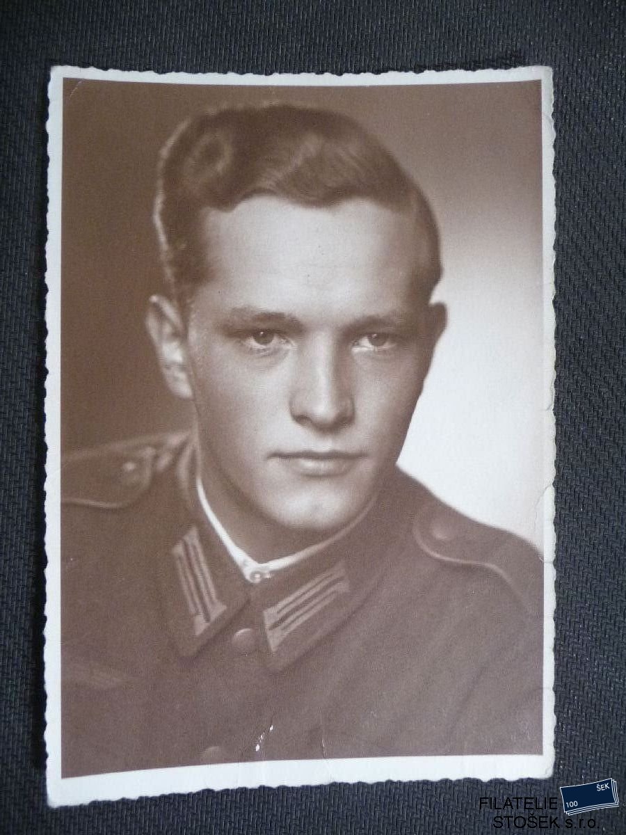 Vojenské pohlednice - Německo - Vojenský důstojník 1944