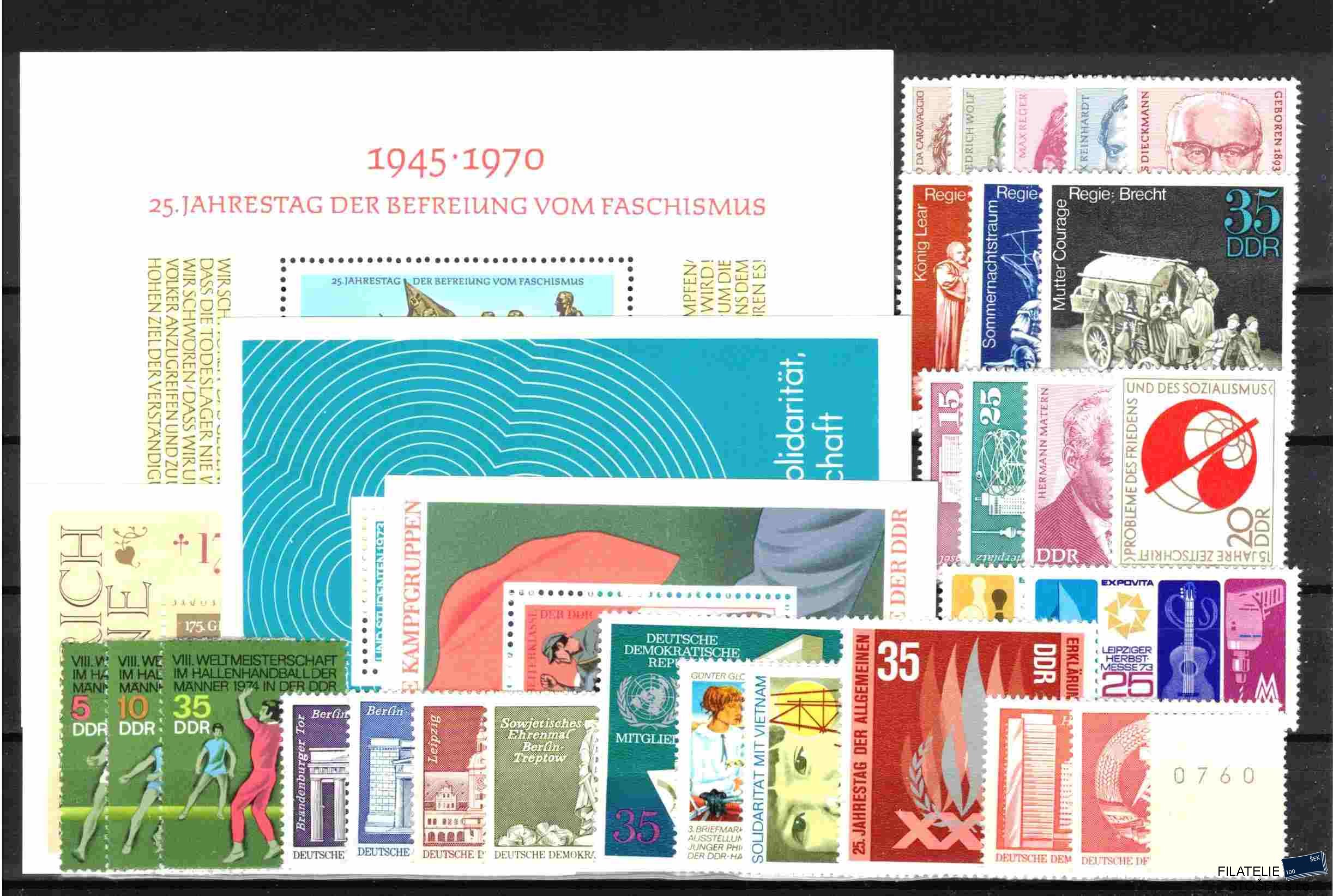 Německo-NDR partie známek na kartičce A5