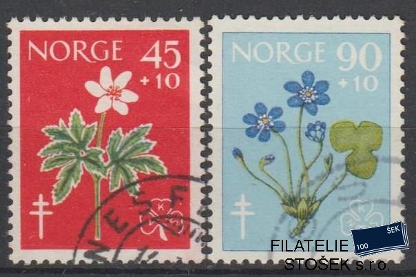 Norsko známky Mi 438-39