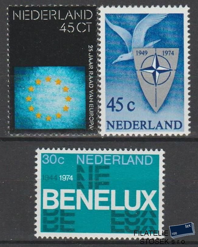 Holandsko známky Mi 1035-37