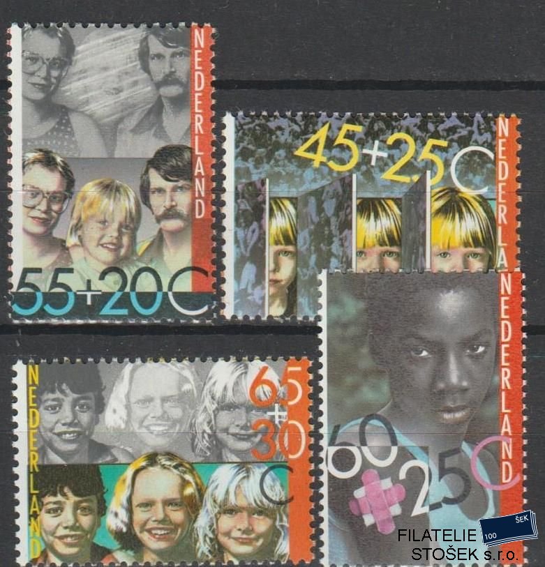 Holandsko známky Mi 1193-96