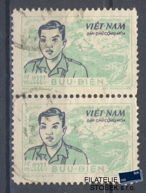 Vietnam známky Mi D 15 2 Páska