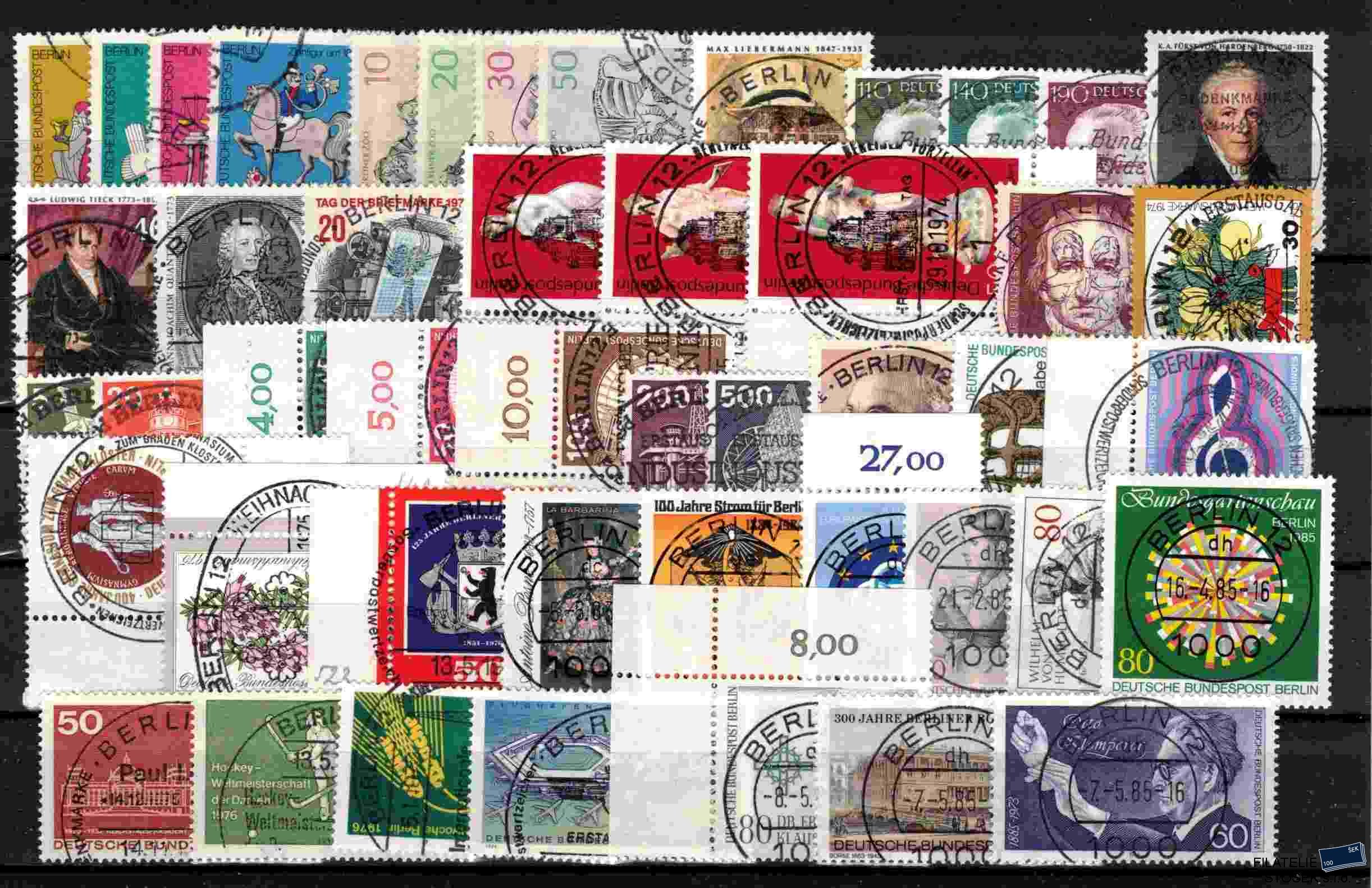 Německo - Berlín známky - sestava známek na kartičce A 5
