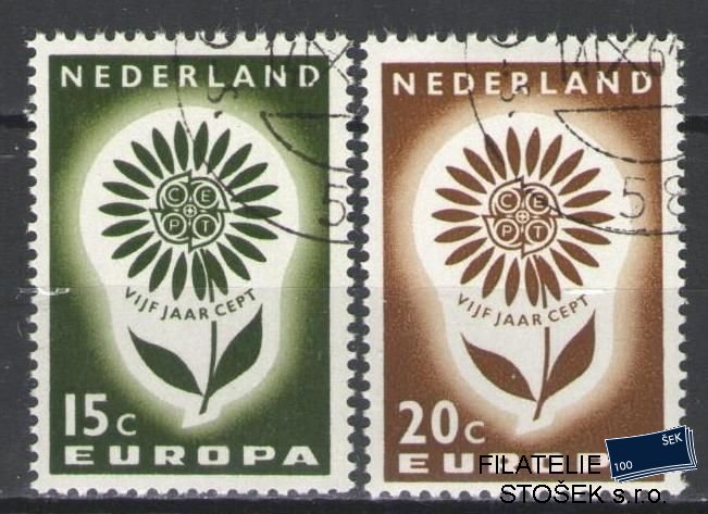 Holandsko známky Mi 827-28