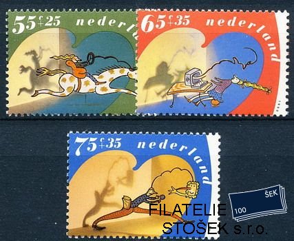Holandsko známky Mi 1392-4