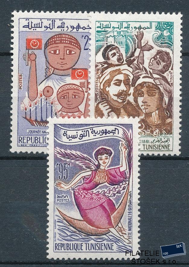 Tunis známky Mi 584-86