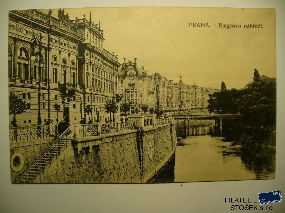 Praha  Riegrovo nábřeží  - pohledy