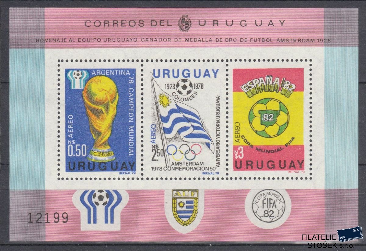 Uruguay známky Mi Blok 44 - Fotbal