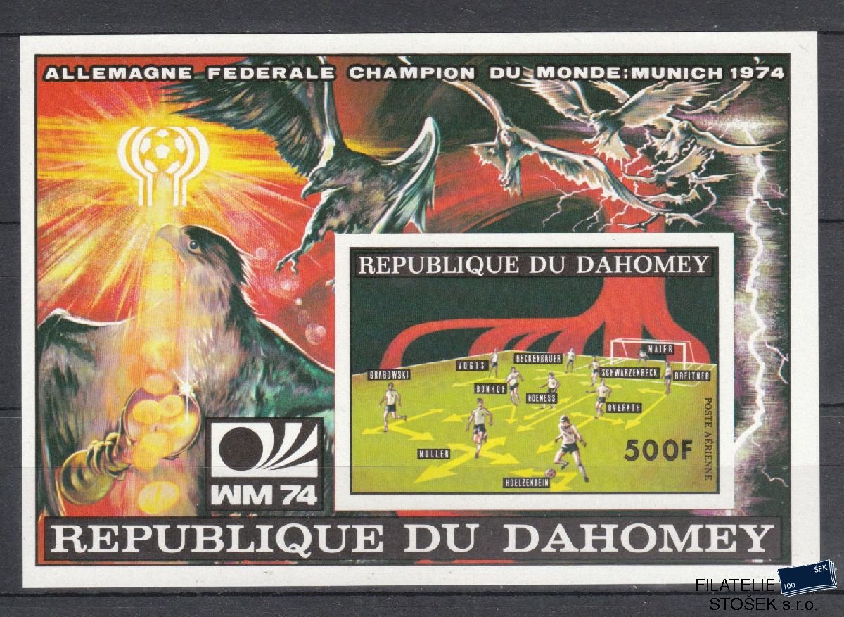 Dahomey známky Mi Blok 49B Fotbal